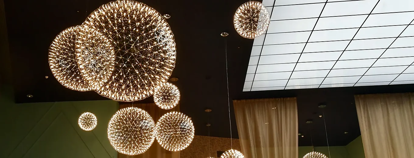 Statement pendant lighting interior inspiration