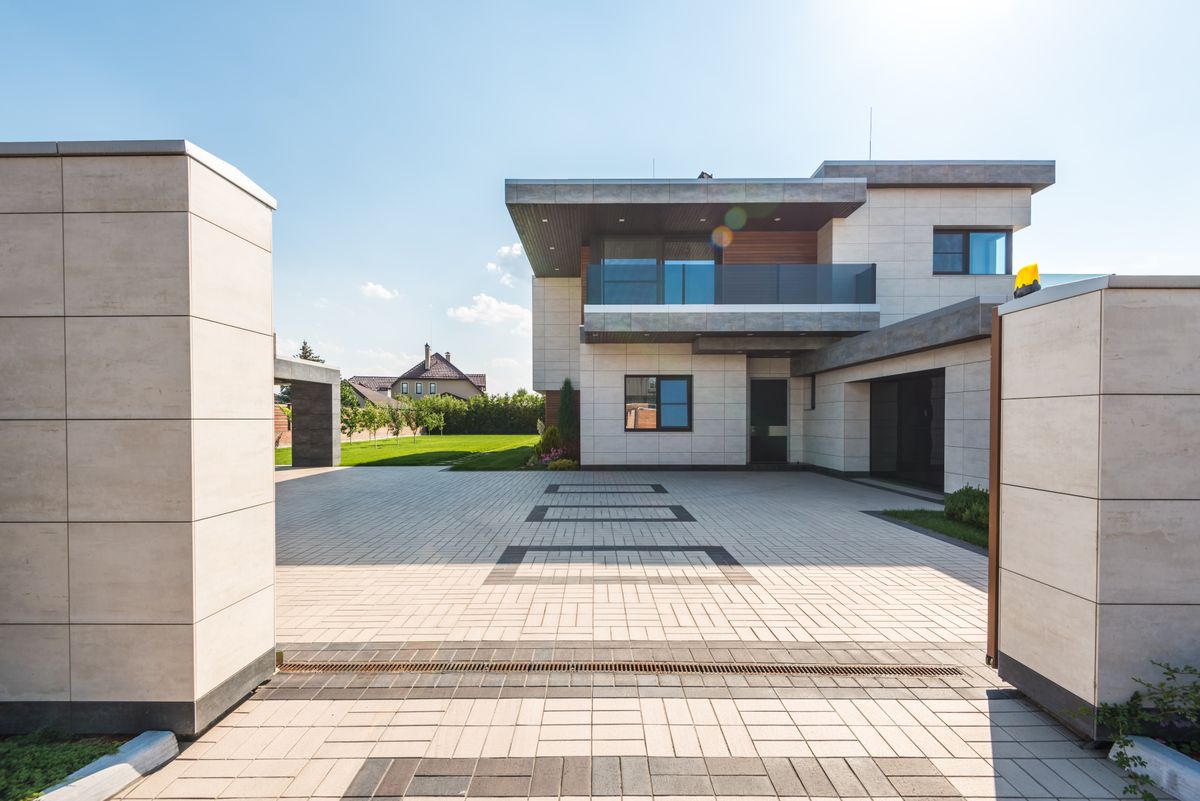 Contemporary Bungalow style by AR Enterprises