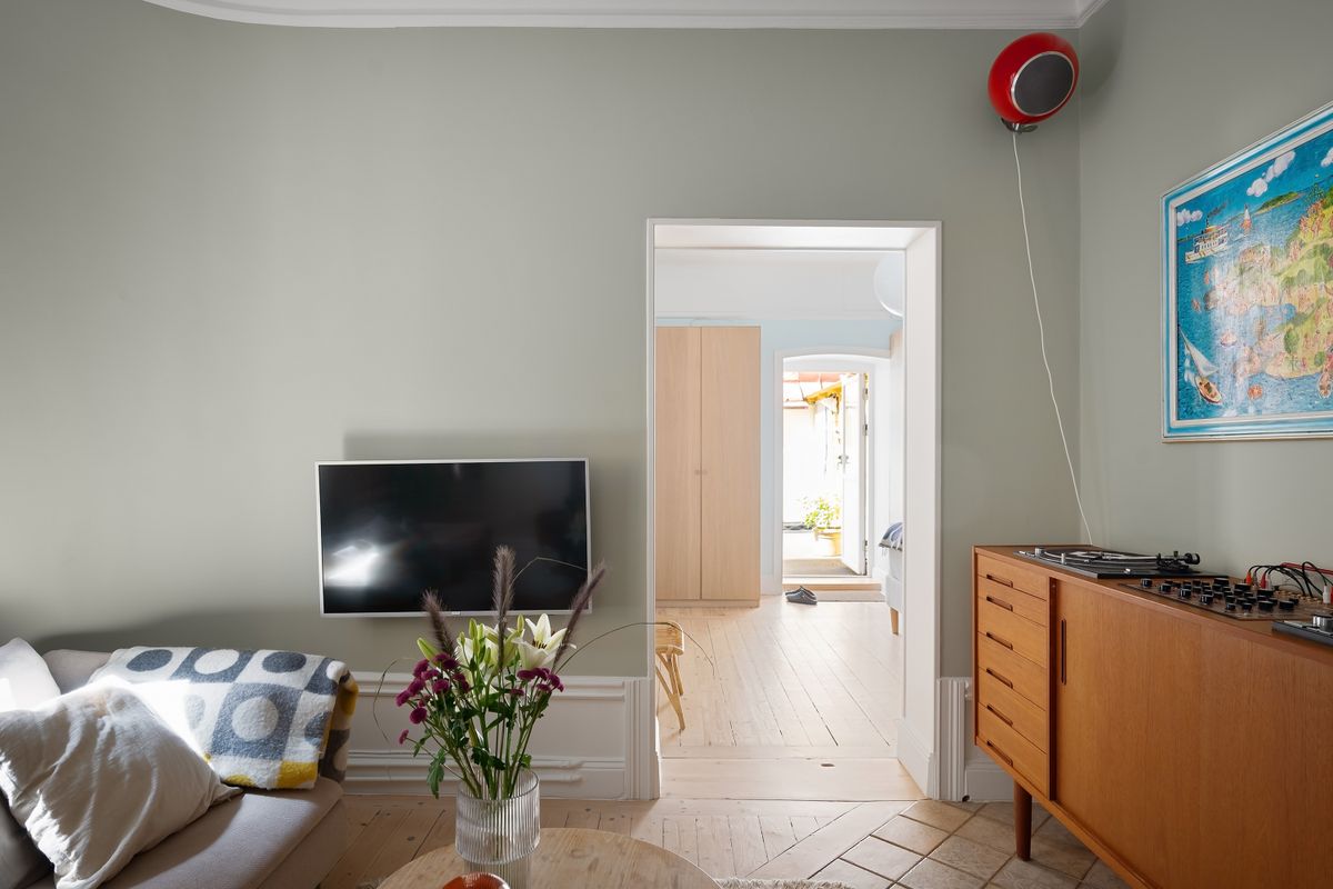 TV & Media Units — carpentry work by AR Enterprises