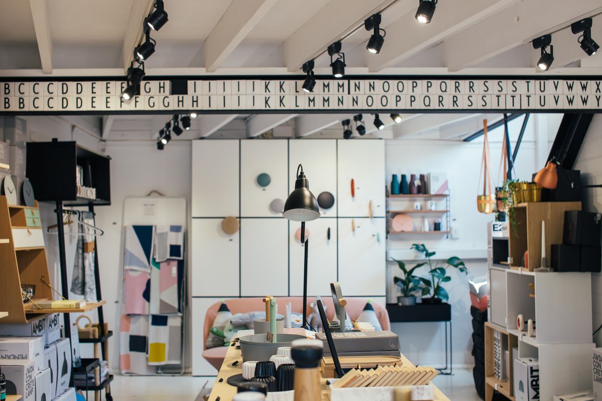 Retail Interior — commercial interior design by AR Enterprises