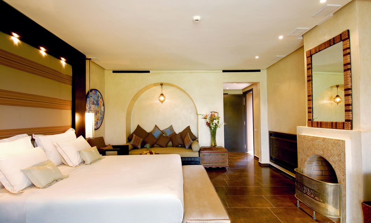 Boutique Hotel Style interior by AR Enterprises