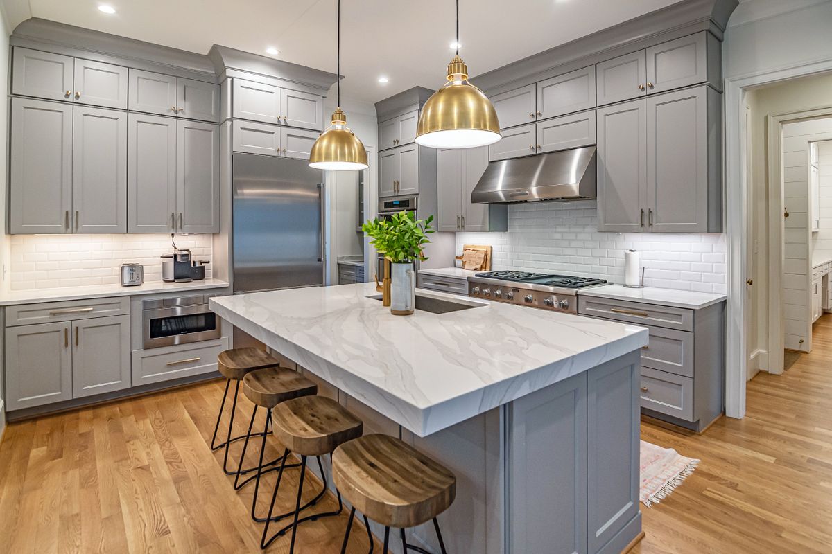 Island Kitchen design by AR Enterprises