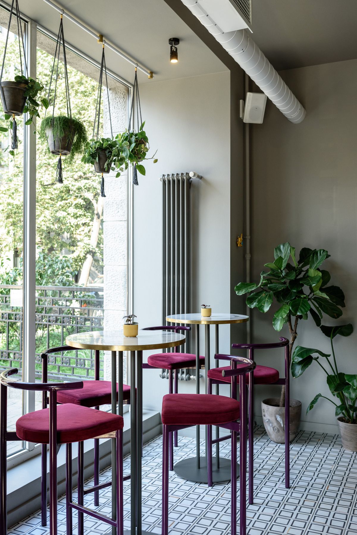 Modern Café — restaurant interior design by AR Enterprises